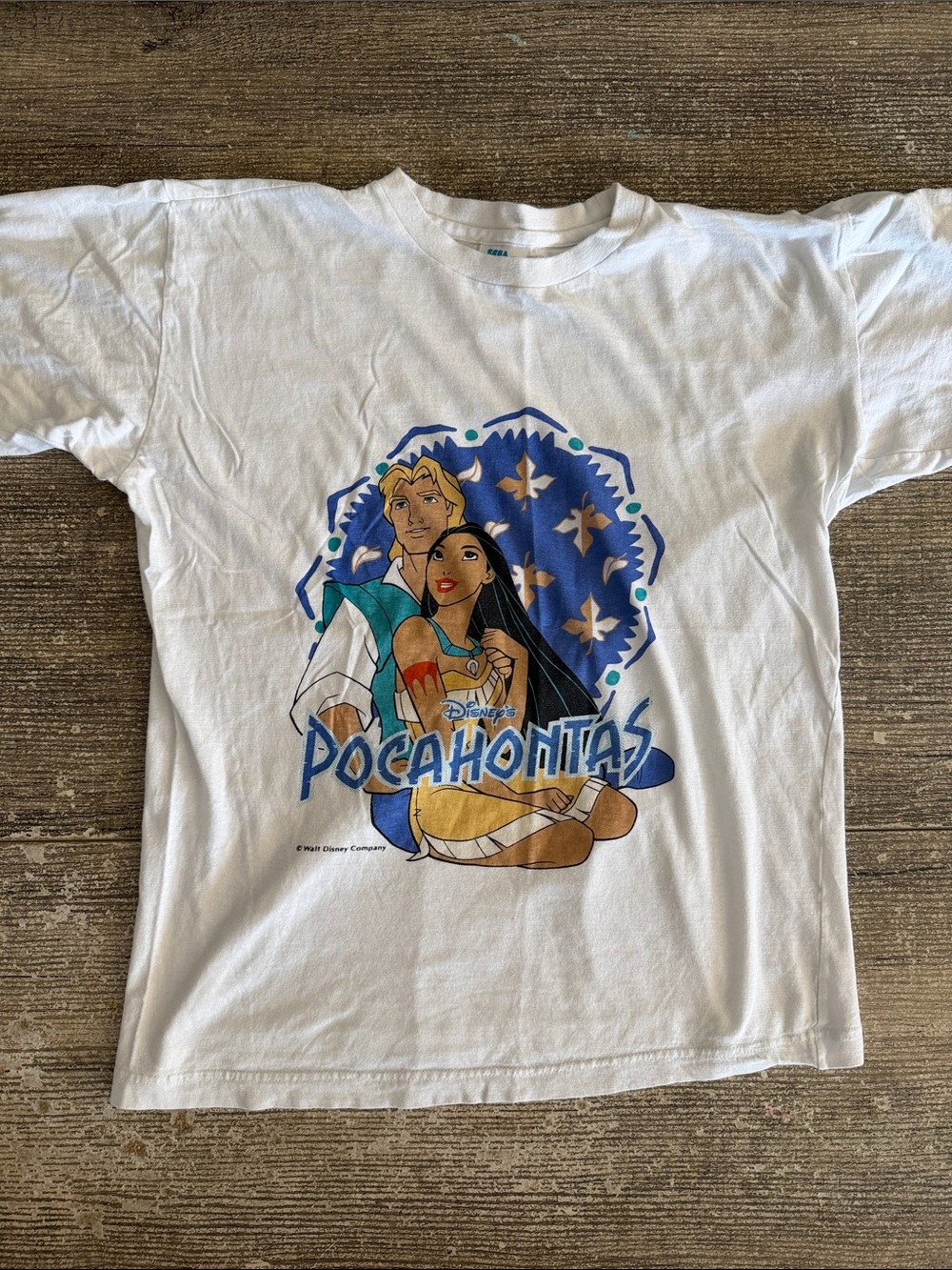 Vintage Disney Sega Pocahontas white graphic t shirt
